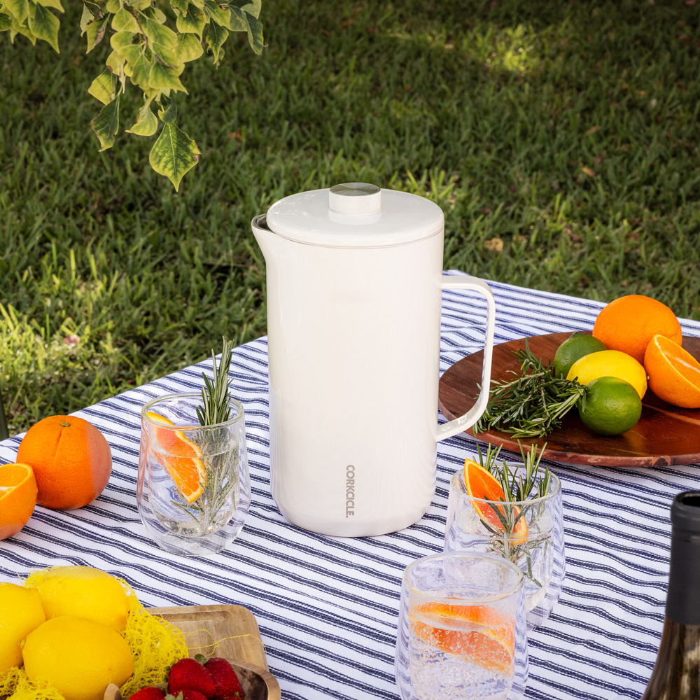 Pitcher - Modern Travel Choice Set